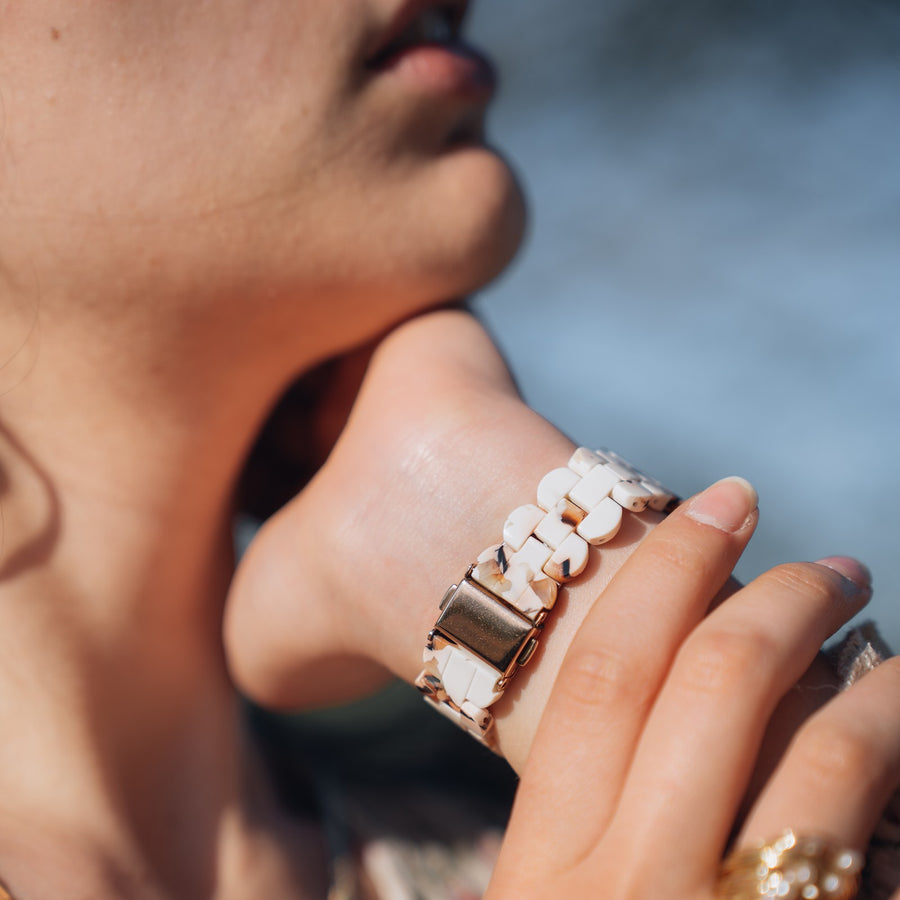 You can wear it for 100 days before you decide
